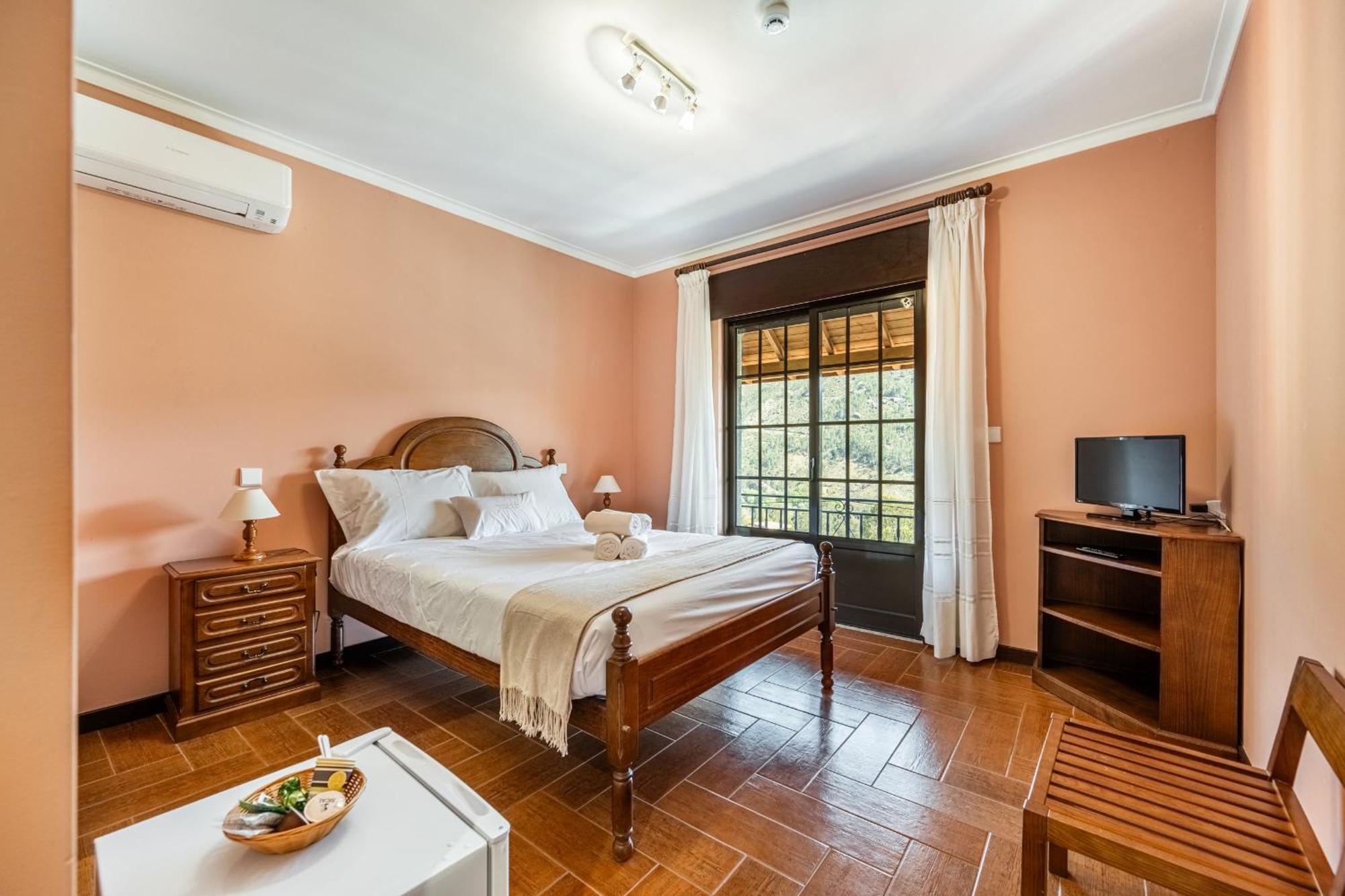 Quinta Da Carvalha Villa Geres Buitenkant foto