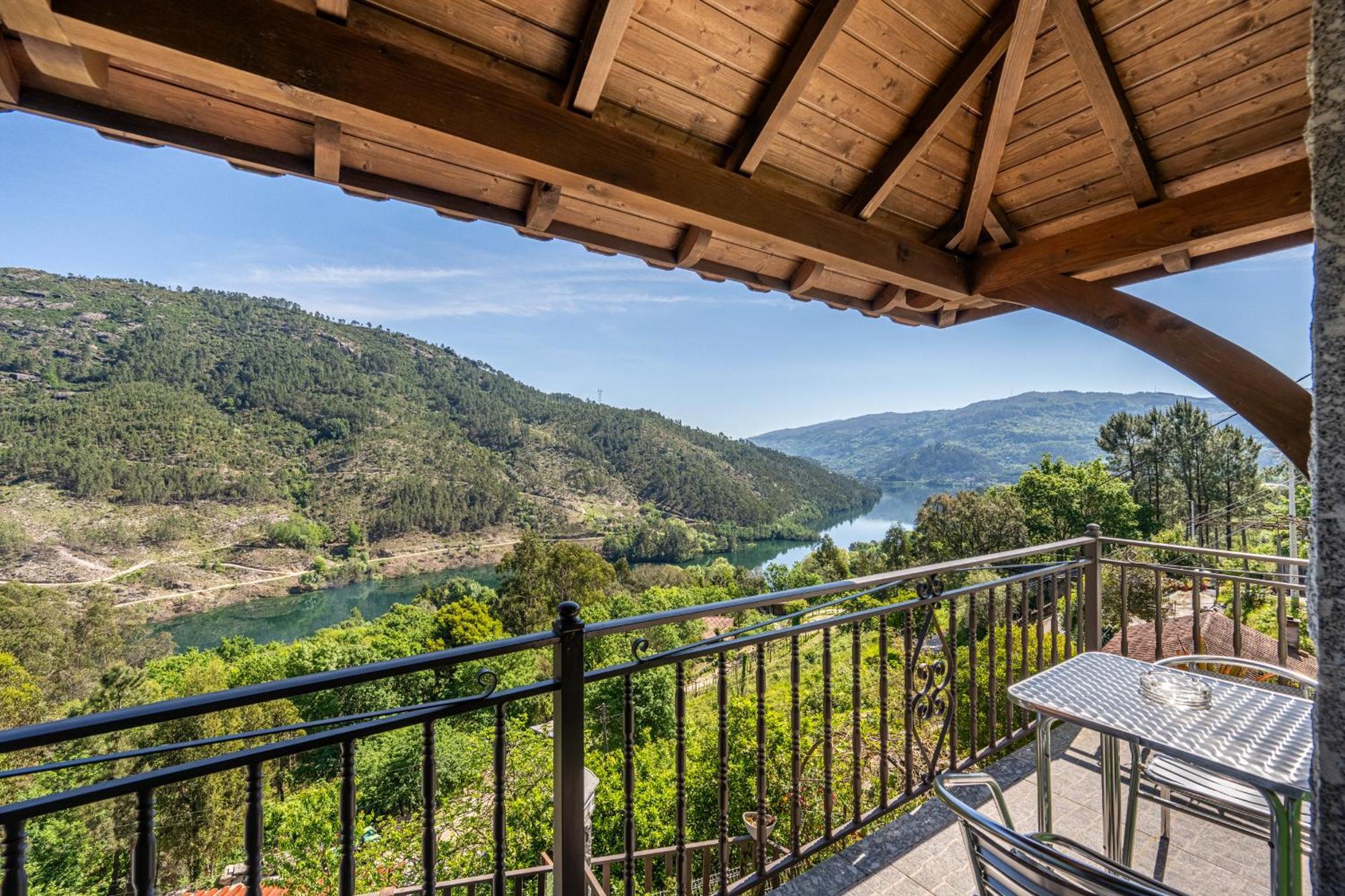 Quinta Da Carvalha Villa Geres Buitenkant foto