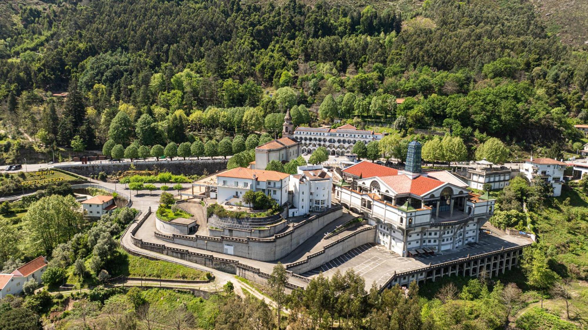 Quinta Da Carvalha Villa Geres Buitenkant foto
